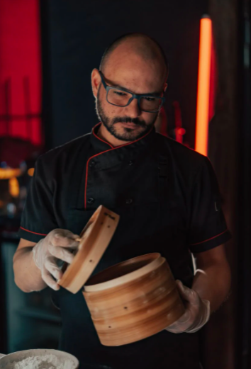 erkers_optical's tweet photo. Do you dress in uniform for your profession? How well would you say your eyewear complements your look? Tag a friend who wears glasses; they might like to chime in too!  #Vision #Eyewear https://t.co/NDc0voVJlM https://t.co/QEAZYivfVD