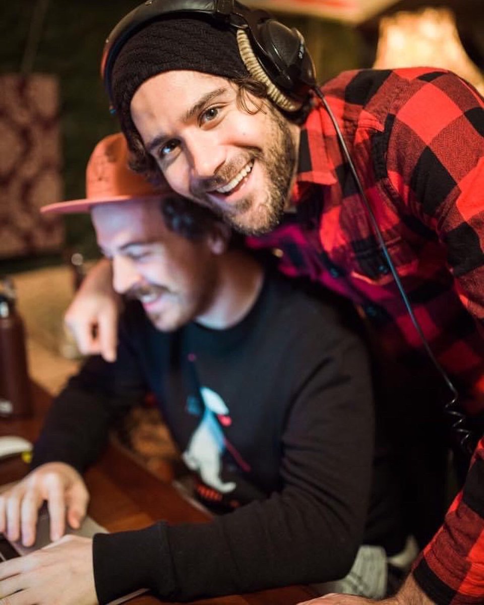 elliotcoleman's tweet image. Happy 7 year anniversary @GoodTiger 🎉 Looking forward to our next efforts, @TheDezThe, @morgsinclair, @jogoodtiger 

New album 2022