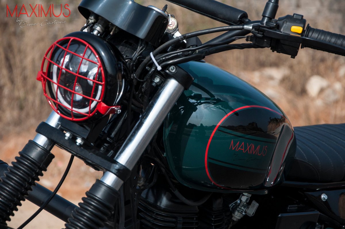 EimorCustoms's tweet photo. ~ MAXIMUS ~
Our client wanted to turn his bike into complete sporty scrambler look which will be perfect for both city and long rides.Resized wheels, new led headlight, new led handle bars, new handle grips and the single rod crash guard has been installed for safe riding.
#eimor https://t.co/MSvDCIPyUK