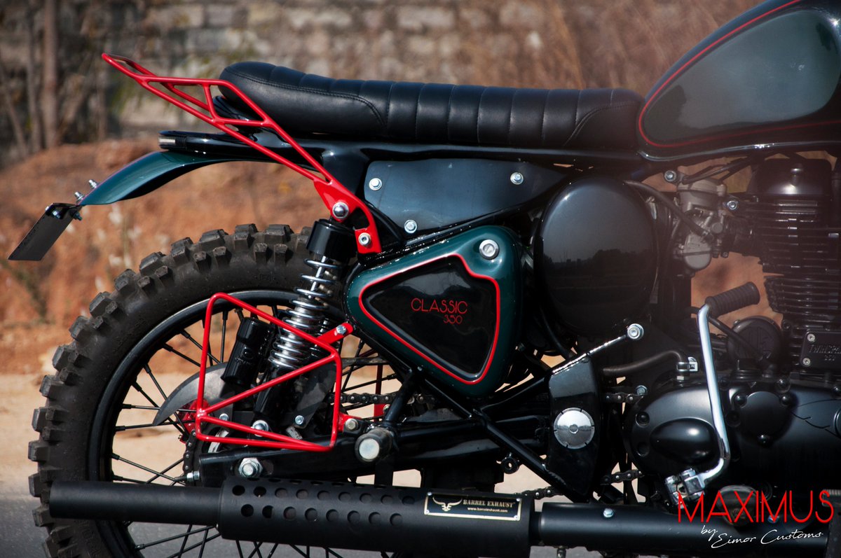 EimorCustoms's tweet photo. ~ MAXIMUS ~
Our client wanted to turn his bike into complete sporty scrambler look which will be perfect for both city and long rides.Resized wheels, new led headlight, new led handle bars, new handle grips and the single rod crash guard has been installed for safe riding.
#eimor https://t.co/MSvDCIPyUK