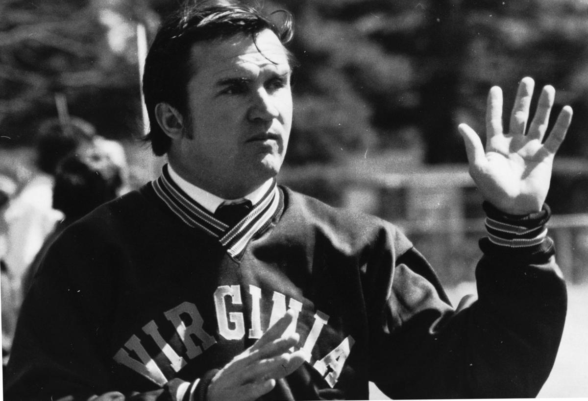 BigRed_STL's tweet photo. Sonny Randle was the #ChicagoCards 19th round draft choice out of @UVAFootball in 1958. He would become their head coach in 1974. https://t.co/hfYsKIksZs