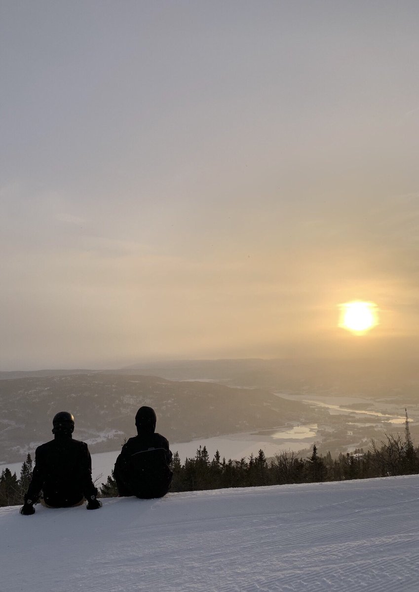 Reflektion i pisten #Norway ⛷🏂
