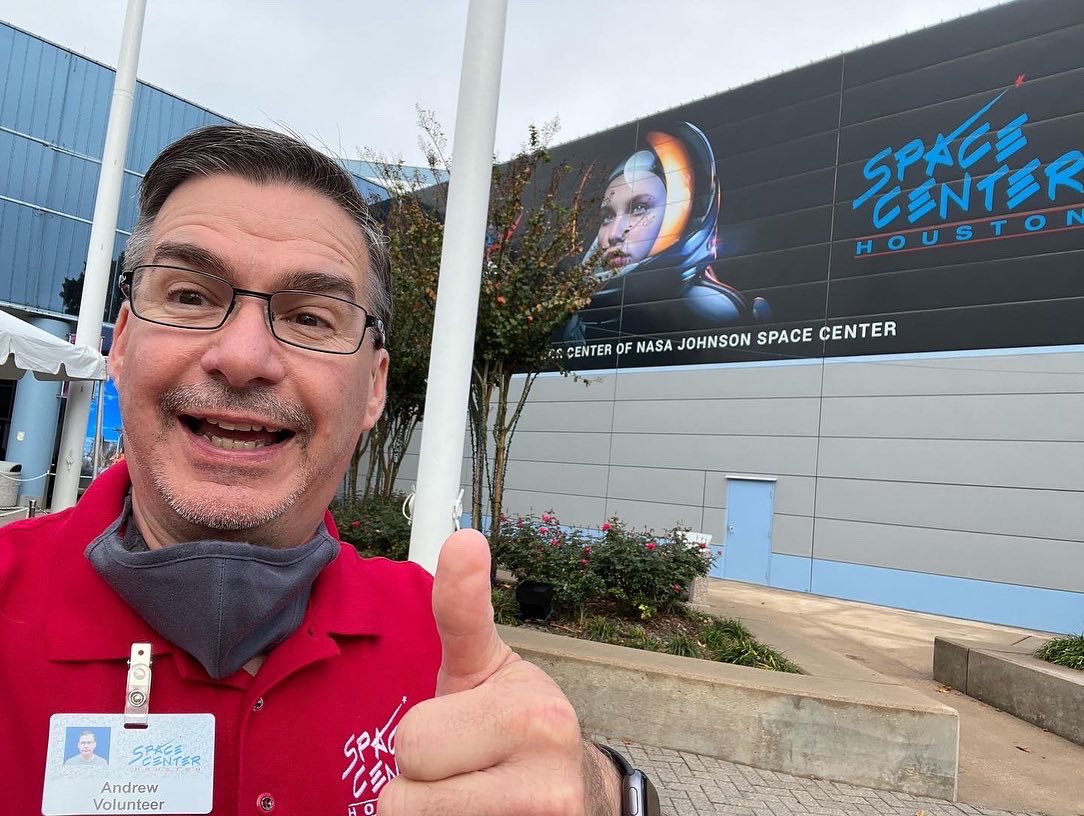 aparrisx's tweet image. Since becoming a Volunteer at Space Center Houston I have rediscovered my enthusiasm, excitement, &amp;amp; love for all things space! 🚀🌎 Getting to talk &amp;amp; education people about space energies me to new levels! 😁 @wearespacehero @spacecenterhou #wearespacehero #spaceisfun #space