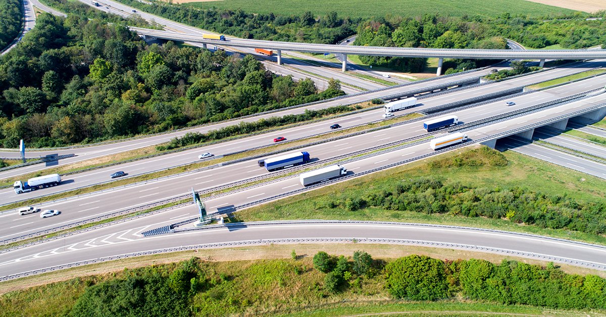 We're proud to announce that <a href="/GoodyearPress/">GoodyearPress</a> is integrating our location services into their one-stop fleet management solution: 𝐆𝐨𝐨𝐝𝐲𝐞𝐚𝐫 𝐓𝐨𝐭𝐚𝐥 𝐌𝐨𝐛𝐢𝐥𝐢𝐭𝐲.  

👉 t.her.is/3n0dEV2

#HEREatCES #CES2022 #Goodyear