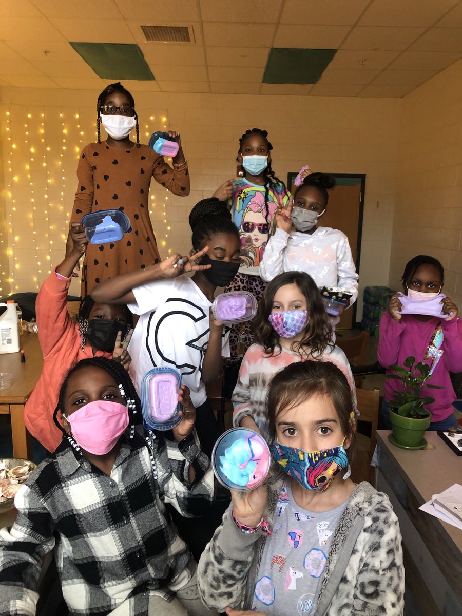 I so wish you could see the smiles on these girls faces! Coming back to school and making slime during recess was a huge success! <a href="/hstarrobinson/">Heather Robinson</a>
