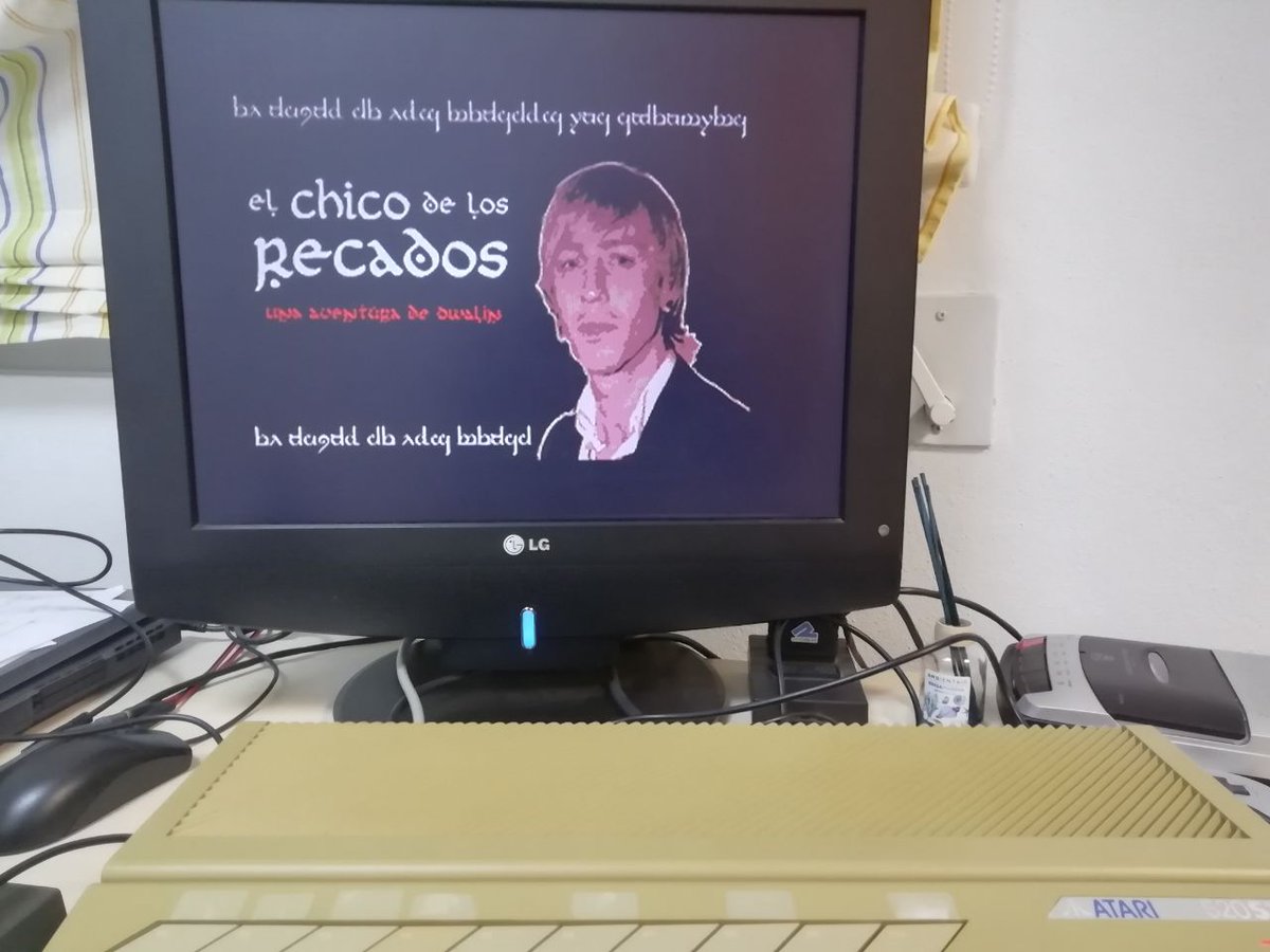 Dwalin15's tweet photo. Y como un regalo de Reyes ni pedido ni esperado, llega la versión Atari ST de "El chico de los recados". La (breve) precuela de Rudolphine Rur donde viviremos la historia desde otro punto de vista...
https://t.co/M8XQc7rszQ
#retroaventuras #DAAD #AtariST #RetroGaming https://t.co/CCkYe3GPEa
