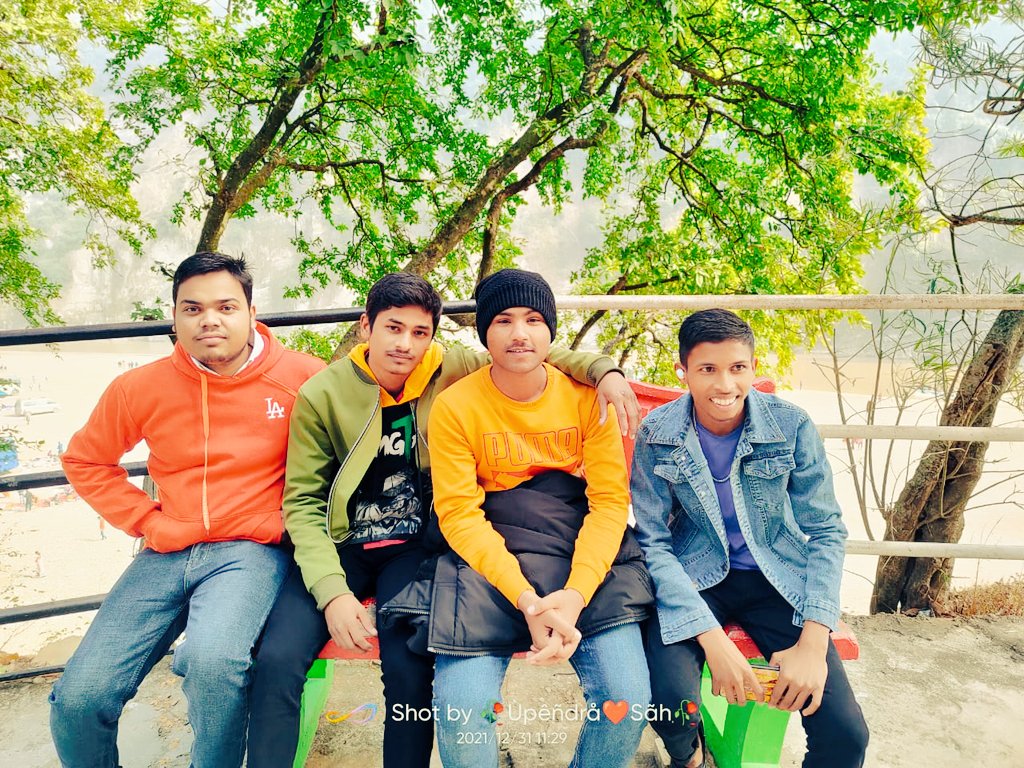 Munna Yadav (@munnaydv2) on Twitter photo 