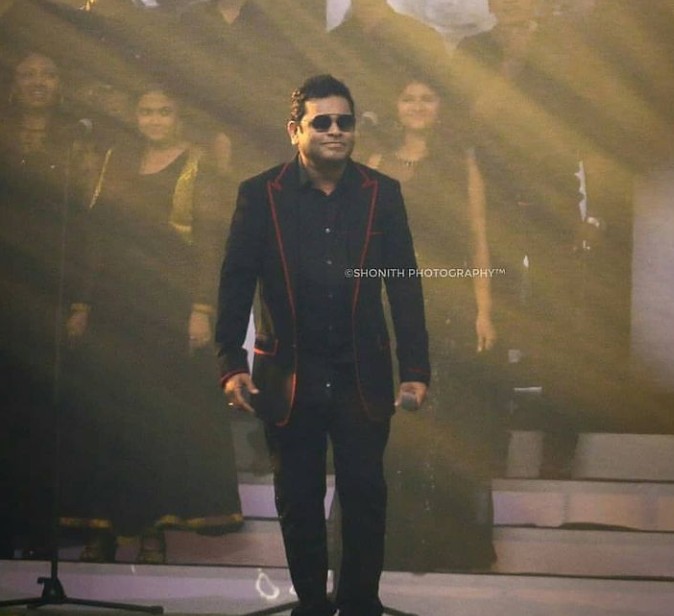SathishARR7's tweet photo. #Bigil Audio launch @arrahman
#HappyBirthdayARRahman
#HBDARR
#ARRahman
#ARR55
#HBDLegendARRahman https://t.co/PFR5XFuciY