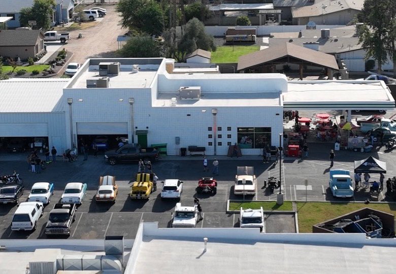 SanTanrepairs's tweet photo. We hope everyone had a happy and a safe New Years! Better late than never, some pictures from our open house we had December 4th 2021! Thank you to everyone who came out to support us and help us celebrate. Thank you Autonation for supplying us with lunch! https://t.co/m60H6JXdIB