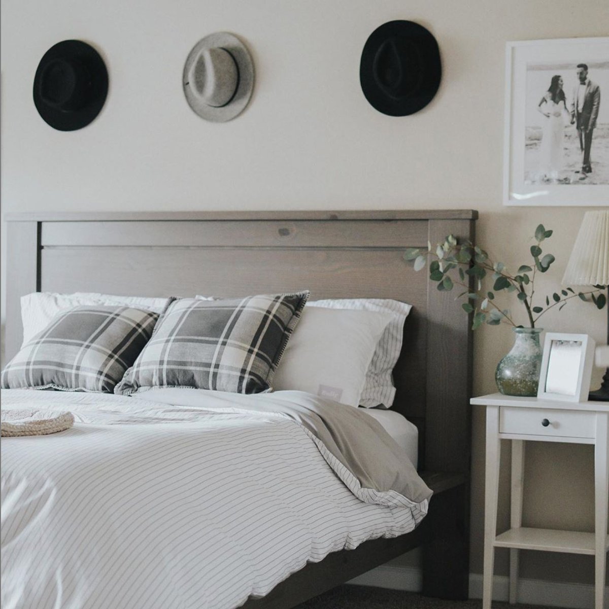 MellanniLinens's tweet photo. What's your morning playlist when you wake up? Whether it's Bach or Beyonce, we'd love to know. Share them in the comments!

📸 @livingwithjackie_ https://t.co/tBQoVPd0SW