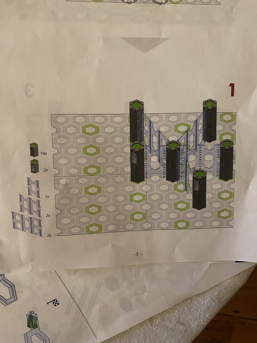 Hetti Jackson-Stops tweet media