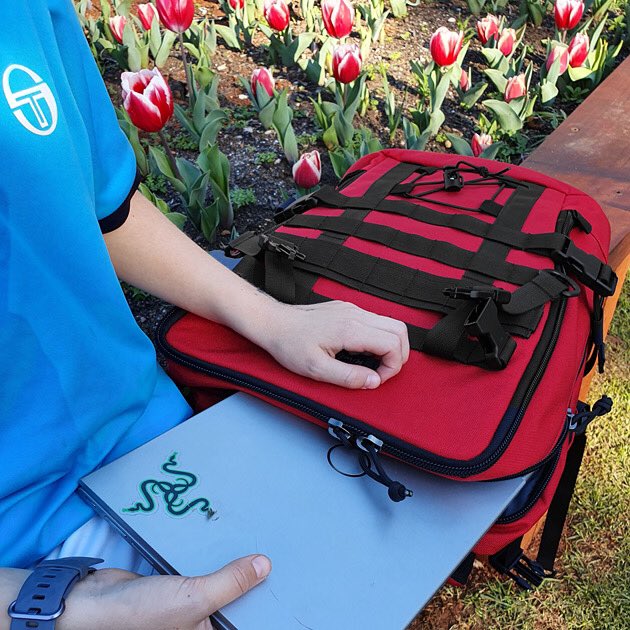 kiwidition's tweet photo. “Knowledge is the eye of desire and can become the pilot of the soul”©Will Durant

Kiwidition® Mako™ laptop backpack. Spring park, studying outdoors.

#kiwidition #mako #backpack https://t.co/sia8h8S1Ia