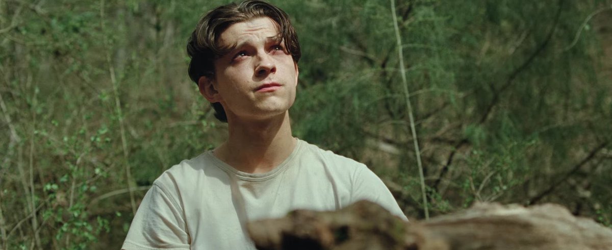 tomhollandfiles's tweet photo. tom holland as arvin russell could get it any time 🥵 https://t.co/2D0Q8gR0b3