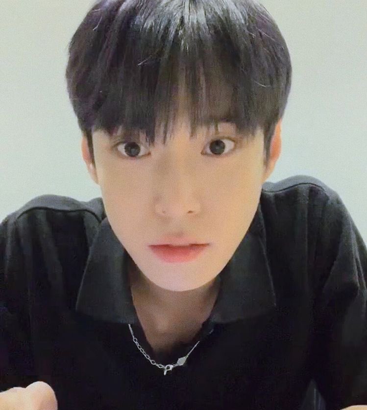 mminnnyy's tweet photo. รุปไหนคือเบบี๋โดยองตัวจริง 🐰🍼♡♡ https://t.co/xNtoiHATr6