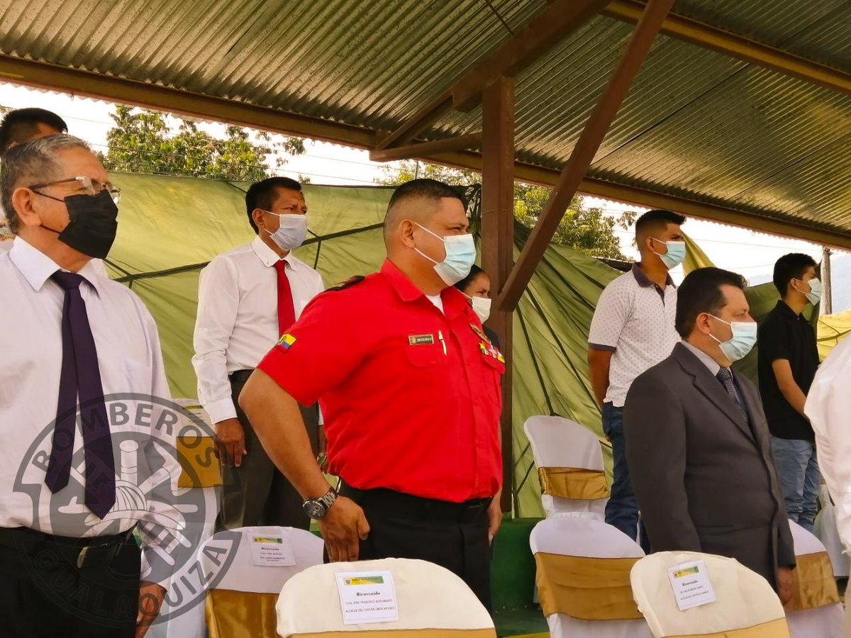Tcrnl. Toño Quezada Galindo participó como invitado especial a la ceremonia militar por el cambio de mando de los Sres. TCRN. DE E.M JORGE RODRIGO VILLACRÉS CAICHO Y TCRN DE E.M LUIS RAMIRO JADÁN RODRÍGUEZ, Comandante entrante y saliente respectivamente.