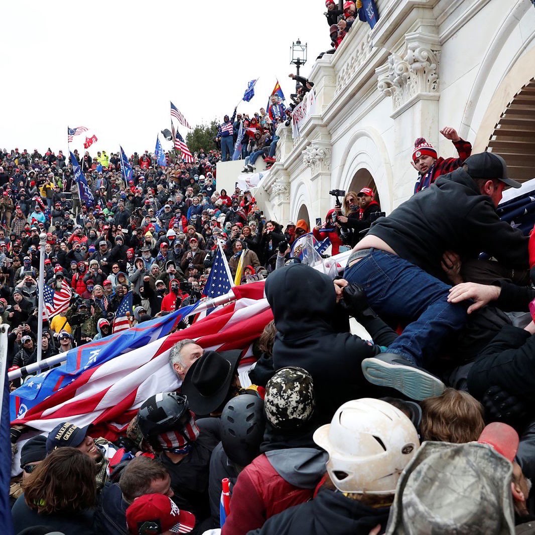 mariashriver's tweet image. I remember sitting in my home, watching in disbelief as rioters stormed our capitol last year on this day. I watched as they pulled on the doors, smashed the windows, ran through the halls. I couldn’t believe my eyes what was transpiring on live TV. #January6th