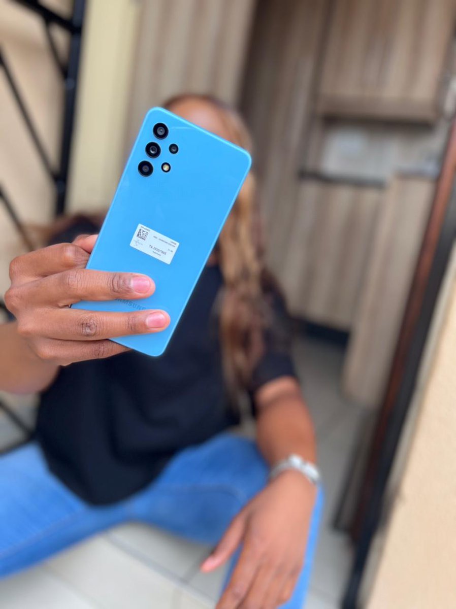 tt_marule's tweet photo. A selfie addict ft my @samsungmobilesa A32 5G๐๐ฅฐ. Join the A Series selfie gang by purchasing any qualifying device and you could stand a chance to win R1 million in prizes
#SamsungSummersOnUs
#aseries5g https://t.co/GczVnxNYWZ
