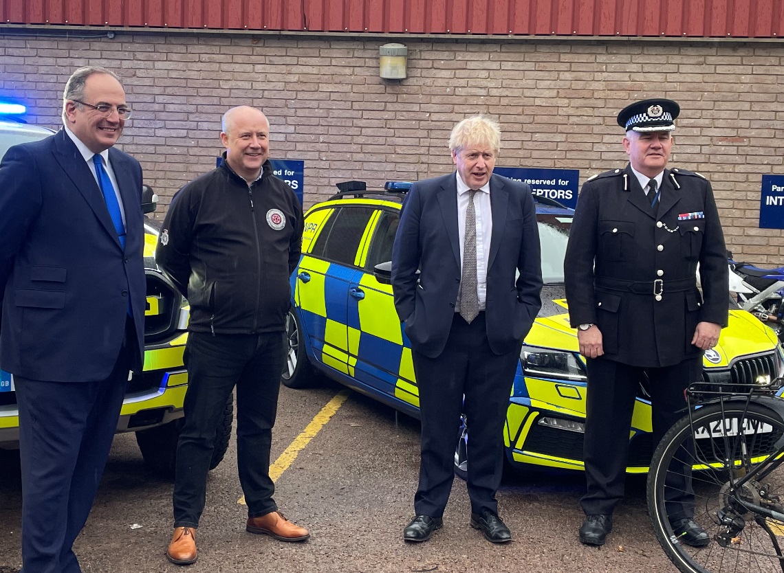 Prime Minister @BorisJohnson paid a visit to @NorthantsPolice today - visiting Weston Favell Police Station and chatting with @ACCBlatchly @Stephen_Mold and @Michael_Ellis1. Read more about his visit here: northantspfcc.org.uk/pm-visit-0122/