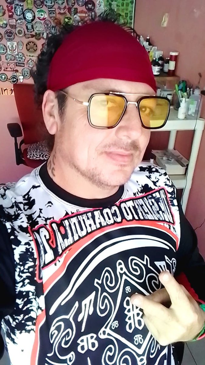 guampon's tweet photo. 2da edición de la ruta del desierto AMMOT
Aclaro es rodada AMMOT no es ningún evento no empiecen !
Parras hay te va un chingo de amigos en el camino.
#AmmotNacion
#AmmotMatata
#TodosSomosCalaveras
#AmigosEnElCamino
#AmmotDesdeSuConcepcion
#BendiDeCascos
#Parras https://t.co/Lakwq11rSa