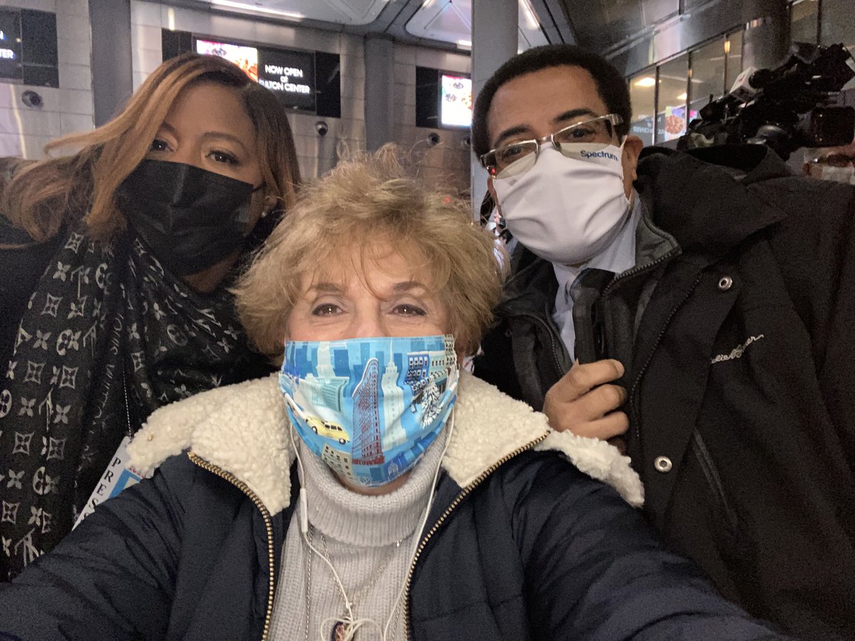 Juliet Papa tweet media