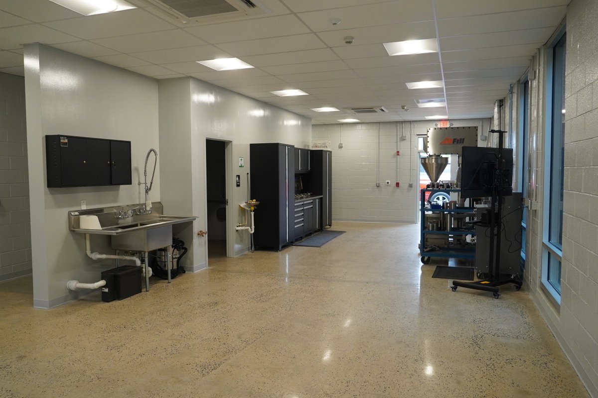 AugerFab's tweet photo. New Year...New Test Lab! 

We are excited to have this space and to evaluate your products to find the best tooling you need to run accurately and efficiently.

Call 610-524-3350 or email info@augerfab.com for more information or to schedule lab testing services. https://t.co/XNb4PHwOBT