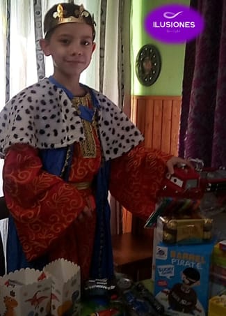 Si el arte de un día tan emotivo para los niños se pudiera escenificar, sería el de este Rey 👑. 
Gracias <a href="/CDElEjidoFutsal/">CD EL EJIDO FUTSAL</a> por colaborar con nuestro proyecto "Ningún niño sin juguete".
Esta magia también os pertenece 🤝🏻🙌🏻💙