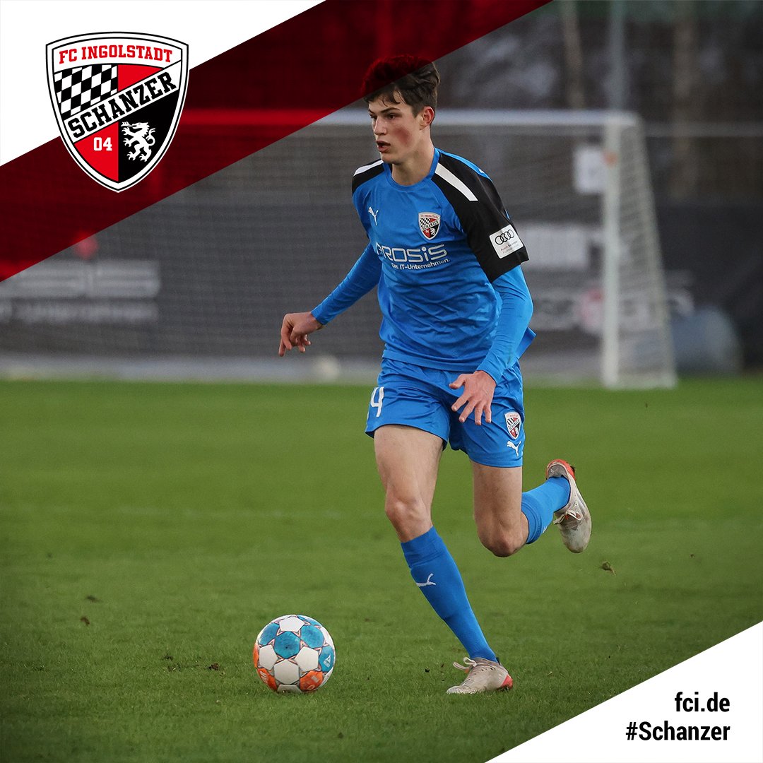 Schanzer's tweet photo. 📸🔥 Impressionen von unserem ersten Spiel im neuen Jahr vs. @fwk_1907 🖤❤️
#FCIFWK https://t.co/HHNc9udMW4