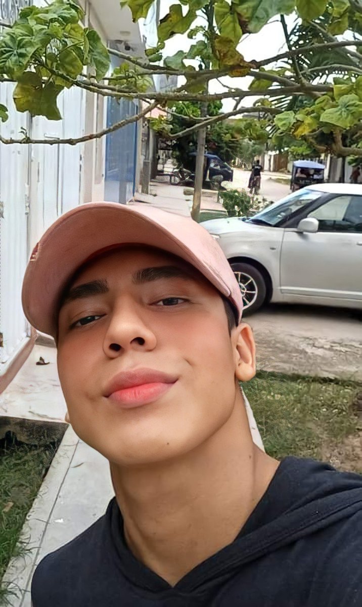 MarkMego13's tweet photo. Buen dia mi gente 😎😍 https://t.co/jFbi5jyKz3
