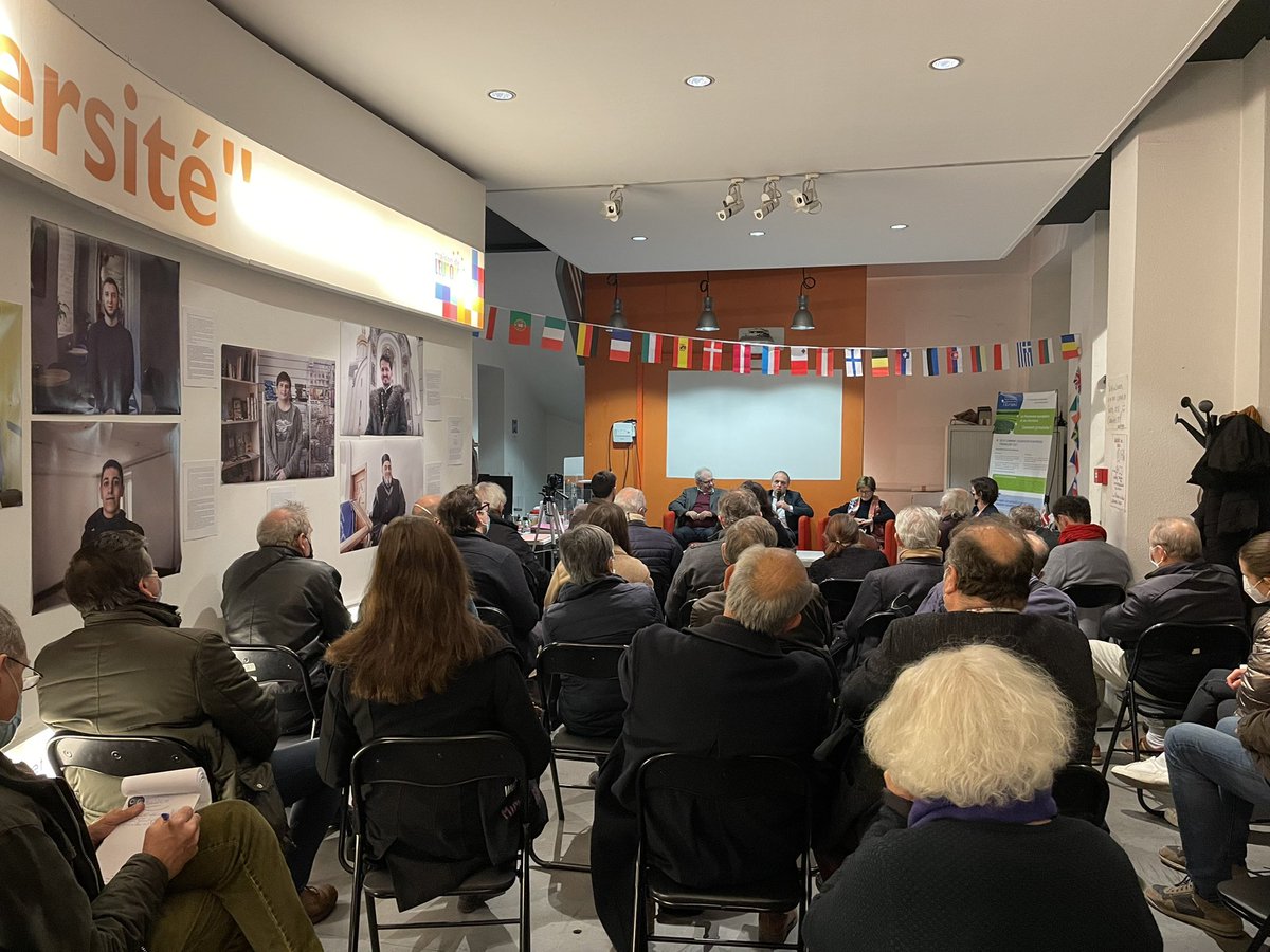 Les priorités 🇫🇷 de la #PFUE2022 expliquées par <a href="/ybertoncini/">Yves Bertoncini</a> Président <a href="/MouvEuropeen_Fr/">Mouvement Européen - France</a> 

Venez rejoindre le <a href="/MEFGironde/">Mouvement europeen de Gironde</a> pour débattre de l’🇪🇺, connaître ses projets et bénéfices pour les citoyens 🇫🇷, découvrir les projets financés par l’🇪🇺

🤓>> mouvement-europeen.eu/gironde/