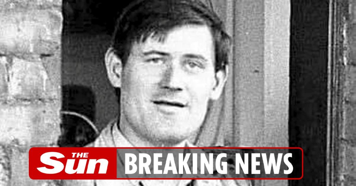 TheSun's tweet image. First Brit infected with deadly bird flu identified after outbreak thesun.co.uk/health/1723768…