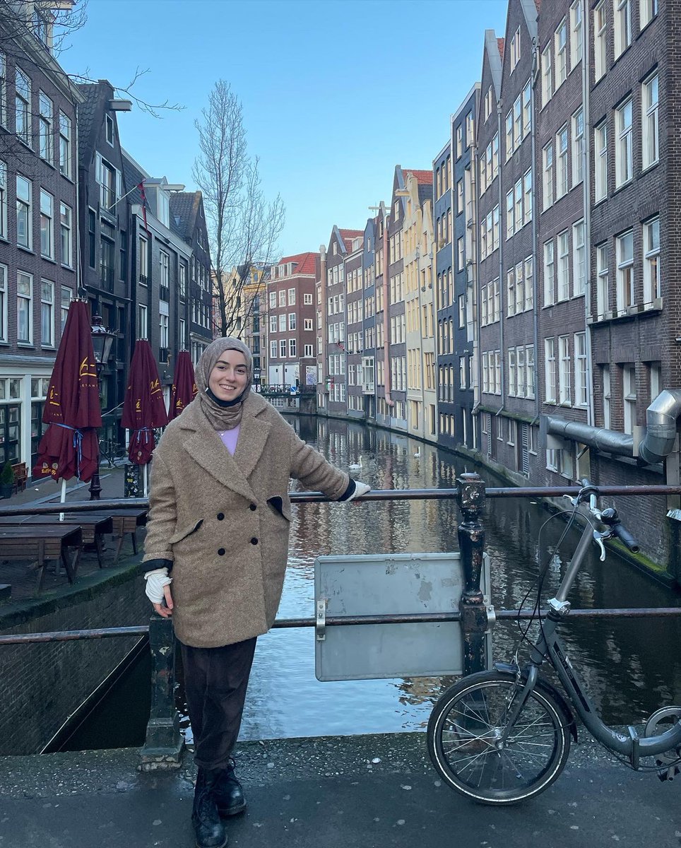 feyzakocerr's tweet photo. Spending last days of holiday in Amsterdam ✨ @MetropoliaBiz https://t.co/mGnw6sRI4U