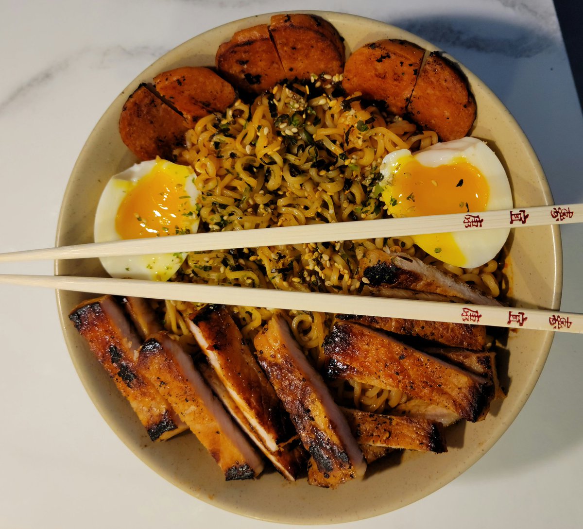 Snowing &amp; I'm hungry. I'm gonna amp up some ramen. 😂✌️