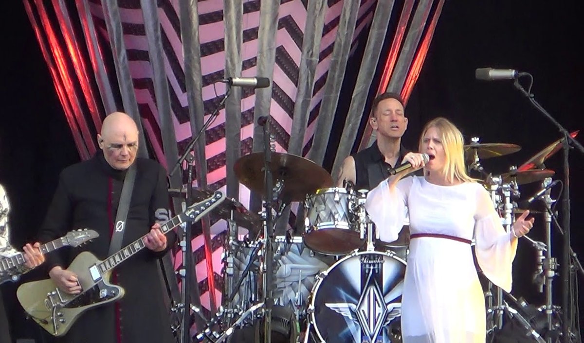 revolvermag tweet media