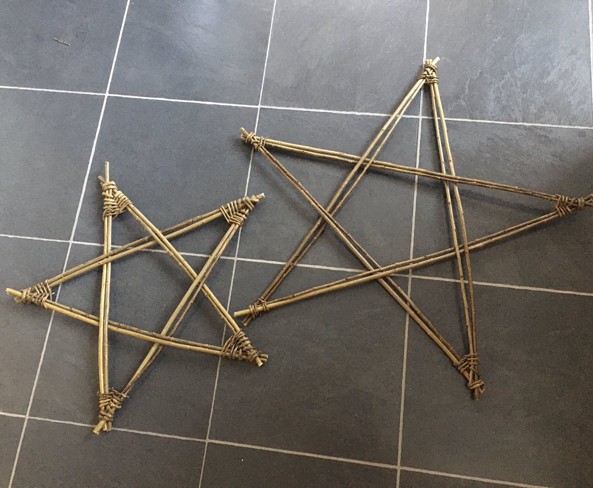 kerry_truman's tweet photo. @bula_niki I doubt I am able to help out with any great impact.. but if you are in and around City campus I will happily let you vent alongside a spot of #willowweaving..!? maybe I can catchup with @thereisaplanB @cuthbert_kate at the same time.. #NTUmakerclub #problemshared #wellbeing ๐ https://t.co/M9FJVF6A5Y