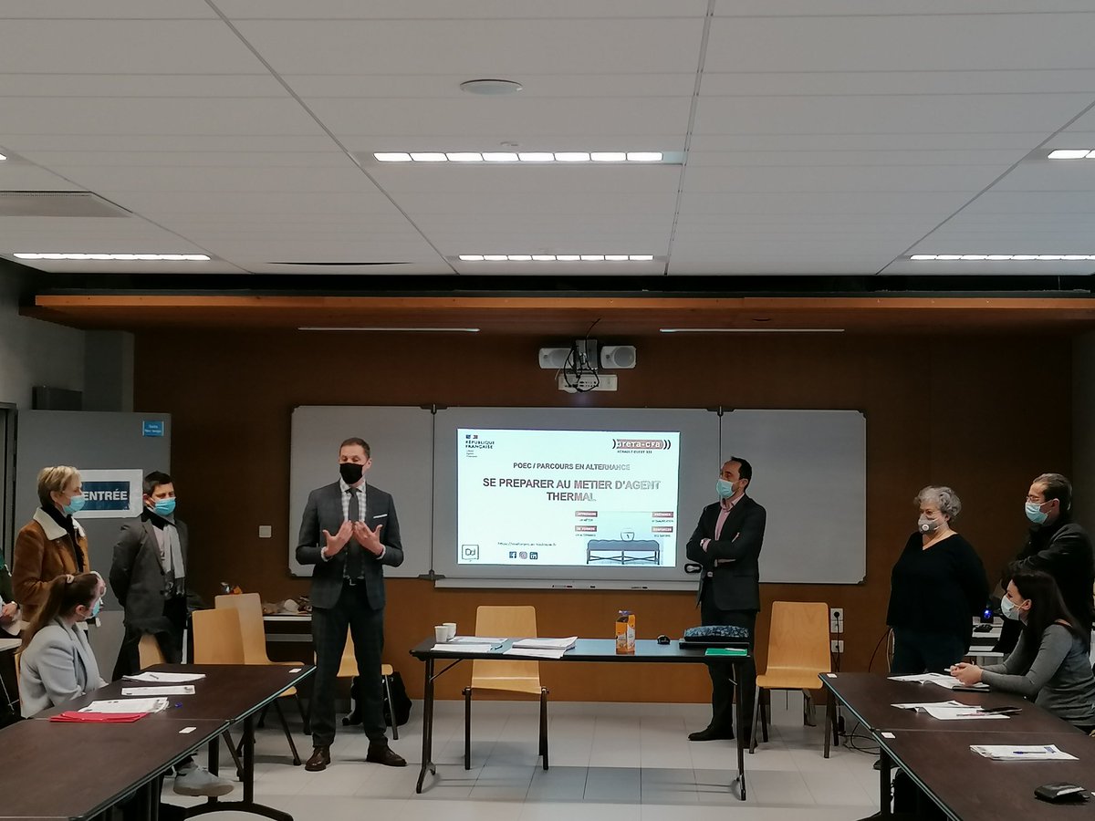 BrisonRomain's tweet photo. Quand @Poleemploi_oc et ses partenaires se mobilisent pour aider le #secteurthermal 💦 à recruter sur #lamaloulesbains et #avene, ça donne 8 contrats d'apprentissages en perspective✍️✍️
@gretaouestherault  @OPCOSante_Occ https://t.co/M8Ym3a6Jok
