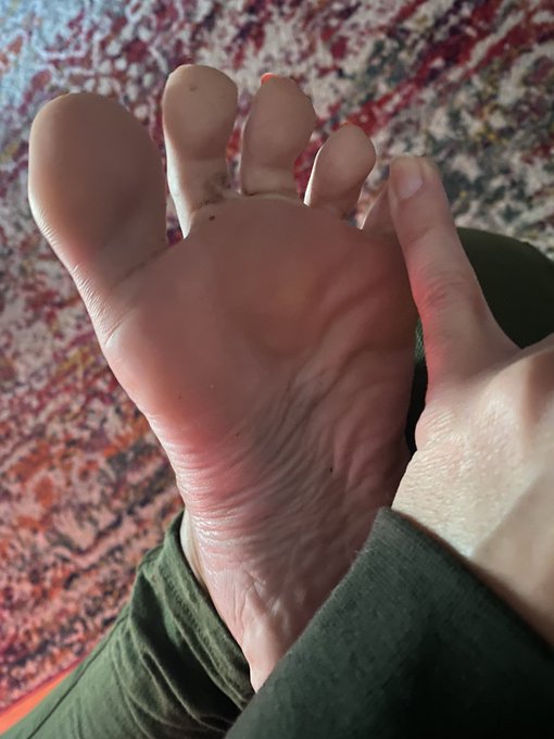 Watch The 1 & Only Enchantress Sahrye Booking FetCon 25's leaked NSFW photo on TwXstars