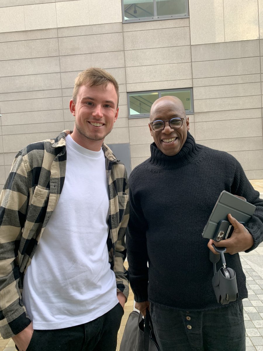 HenrysShirts's tweet photo. Love my @IanWright0 shirt…really need to get an Arsenal one! Need to meet the ledge again https://t.co/1WR06u6JEp