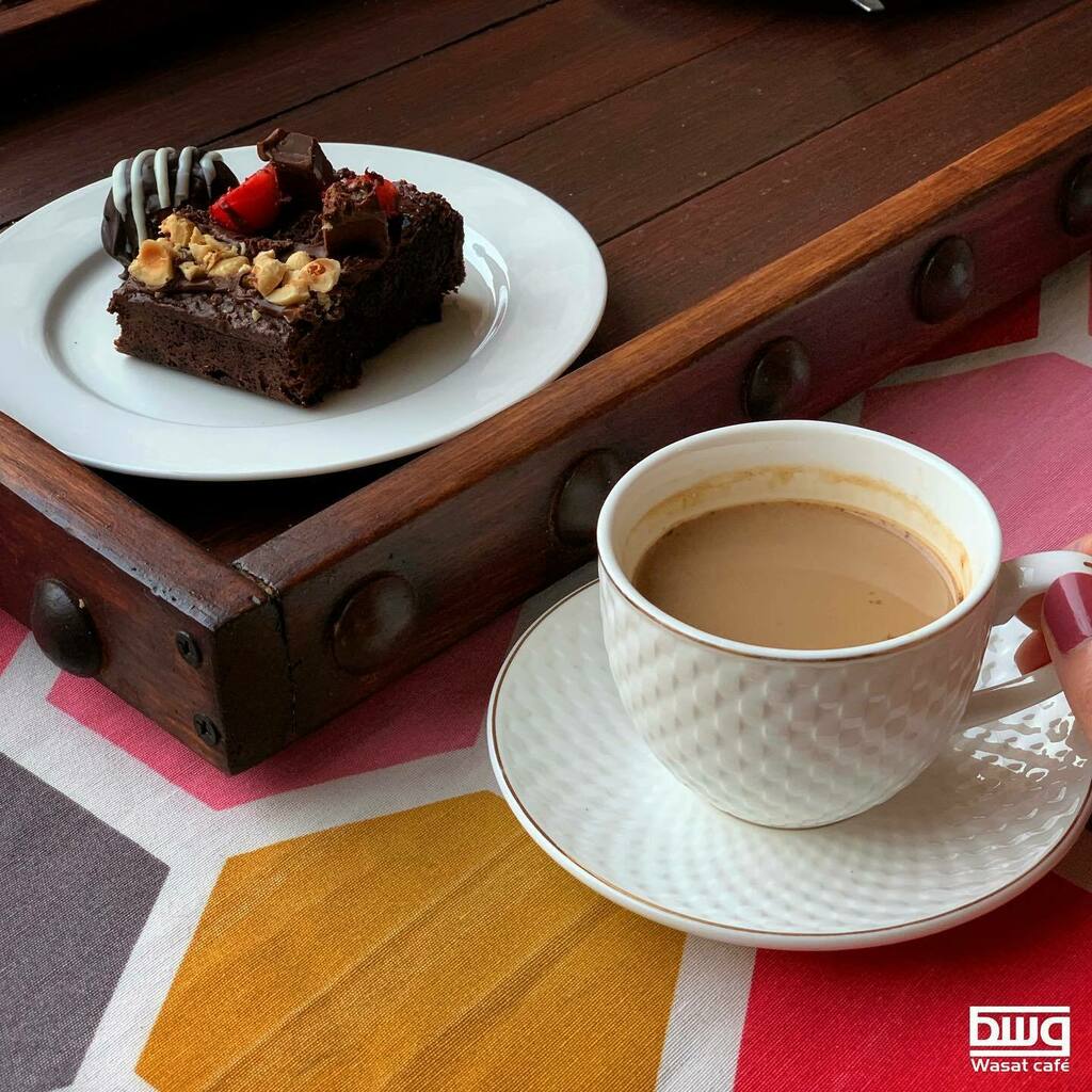 WasatCafe's tweet photo. قطعة من القلب ♥️🥰 
البراونيز بالشكل الجديد قريباً من وسط🤗 مستعدين؟

#خيرها_بأوسطها #العراق #بغداد #كوكيز #كيك #براونيز #مشاريع #اكواب #كوكيز #قهوة #قهوة_وسط https://t.co/xp9gJb75vc https://t.co/Dp68t8aPwO