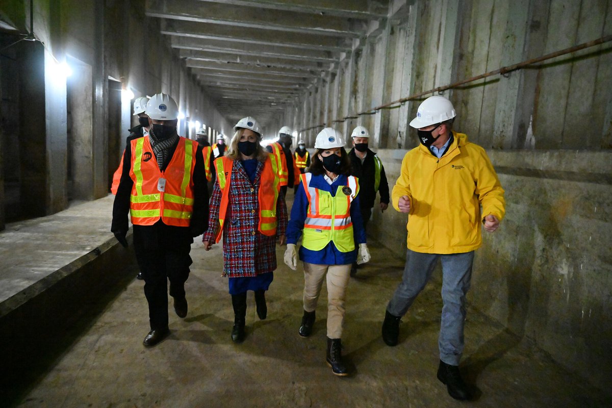 The Second Avenue Subway project is moving down the tracks! Just spoke with <a href="/SecretaryPete/">Secretary Pete Buttigieg</a>, who shared the good news that the project is moving into the engineering phase. Look forward to working with <a href="/MTA/">MTA</a> to deliver for the residents of East Harlem.