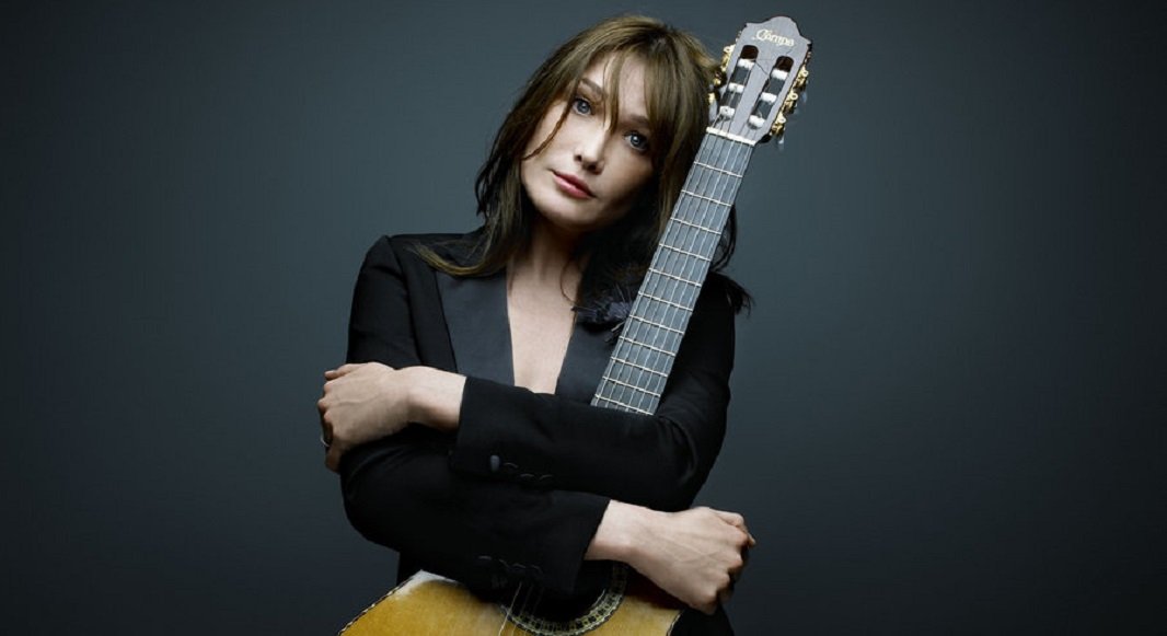 InfosMonaco's tweet photo. On a déjà très envie d'y aller ! Et toi?☺️

La célèbre chanteuse Carla Bruni donne son concert ce vendredi en Principauté, au Grimaldi Forum, à 20h30. Elle y présentera son nouvel album de chansons originales, composées en collaboration avec Calogero, Julien Clerc ou https://t.co/zZmYXPQLvx