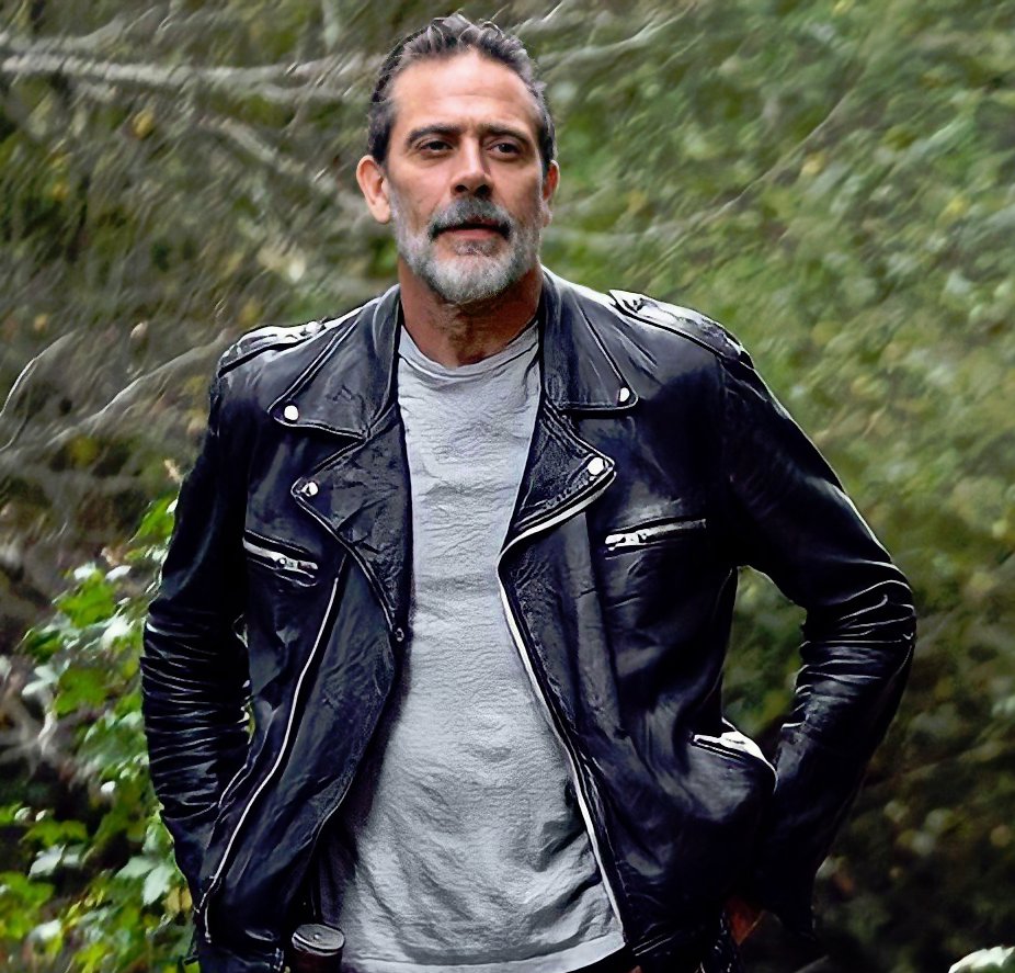 NegansMiz's tweet image. who else wants Negan in a spin-off after #TheWalkingDead ❓👀❤️

#Negan #HeresNegan #NeganLives ❗️