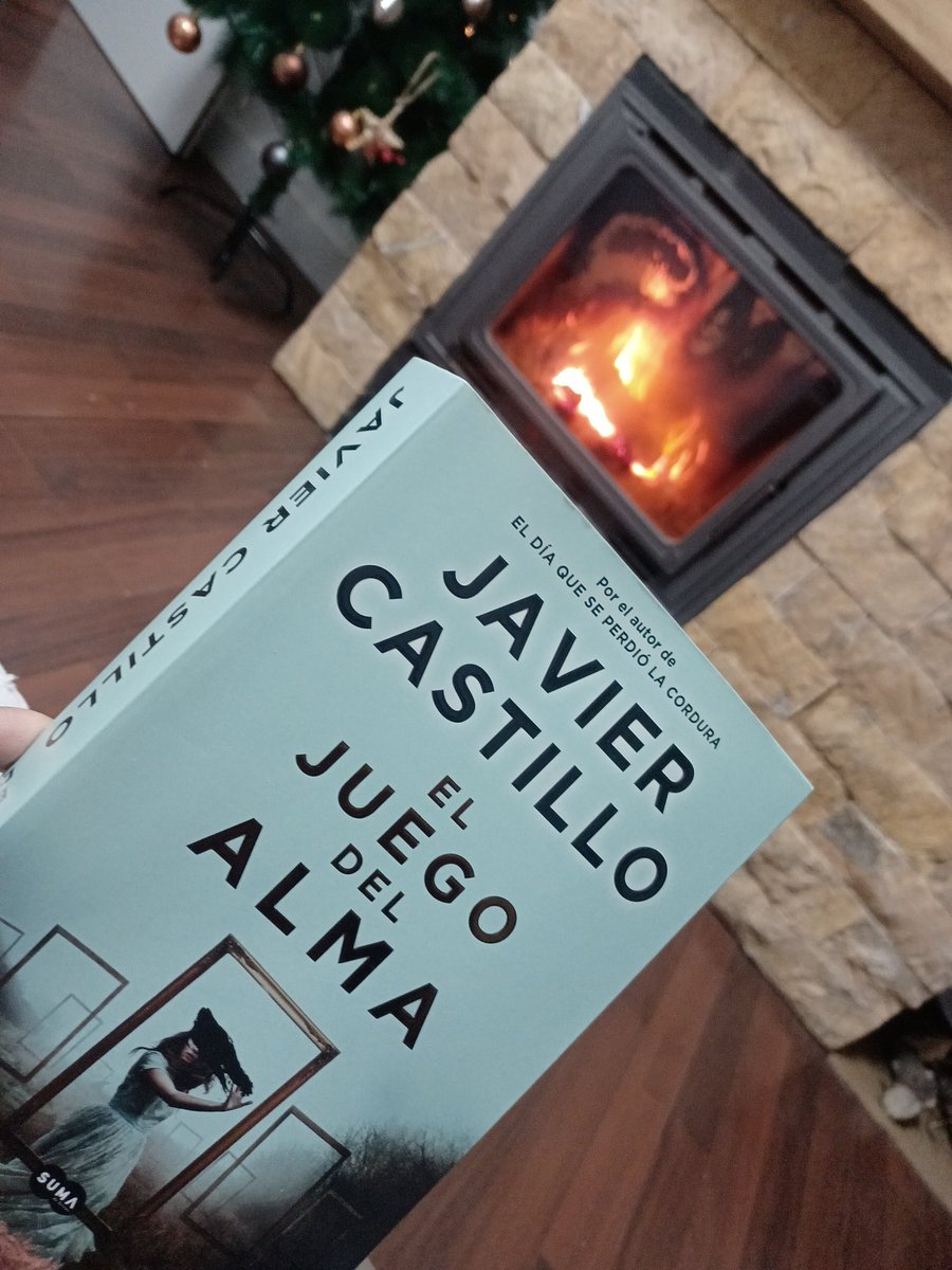 nineta4's tweet photo. Feliz!!
@JavierCordura empiezo a leerte con este libro. Espero sea el comienzo de una gran aventura! #eljuegodelalma #reyesmagos #quepasada https://t.co/L0ByYhAakb