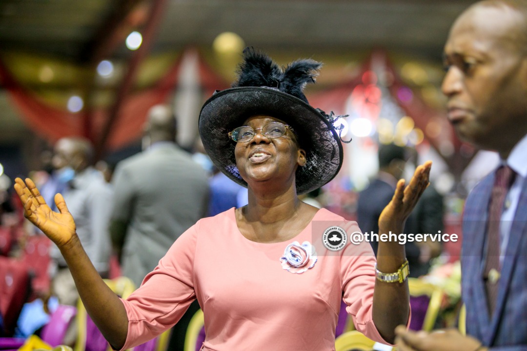 dovetv's tweet photo. From tonight onwards, it will be upward ever, downward never. The January 2022 Holy Communion Service.

- PASTOR E. A. ADEBOYE

#FreshAir
#HolyCommunion
#HolyCommunionService
#JanuaryHGS
#DoveTv
#RCCG
#DoveTelevision
#OHPrimeTv https://t.co/ExmoSPwq4c