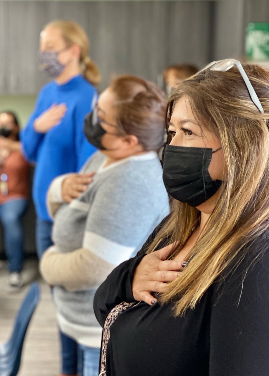 sdneighborhood's tweet photo. In order to be the best Dynamic Mindfulness educators for our students, teachers at King-Chavez Primary Academy participate in on-going training sessions led by Niroga Institute throughout the school year. #DynamicMindfulness #ThePrideOfSanDiego #KCNS https://t.co/IHKUFQJljQ