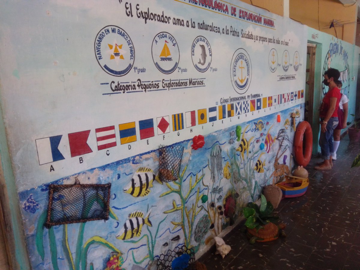 LienMons's tweet photo. Escuelas primarias en #VillaClara, Caibarién, semi ternado Ramón Ríos exhiben el trabajo educativo desde aulas especializadas para la enseñanza de la historia y el laboratorio de computación.@elsa_ena @CubaMined @AlbertoLpzDiaz @yudi_mercedes https://t.co/xDD414O9jZ