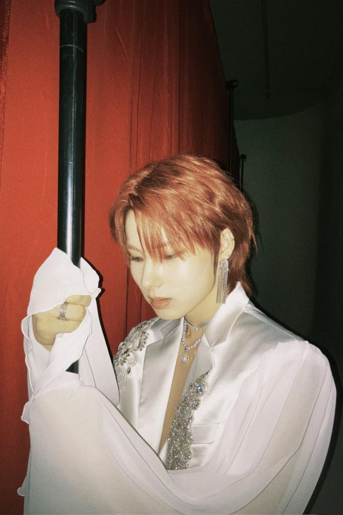ElastBrazil's tweet photo. @ELASTofficial [📄] 06.01.2022 - Twitter Oficial do grupo

"YeJun-ah, é assim que se faz o Y Cut, certo? 😳
Com cores &amp; branco e preto (Y cut 📸)"

#ELAST #엘라스트 #wonhyuk #원혁 #Ycut https://t.co/PiDybOPj6i