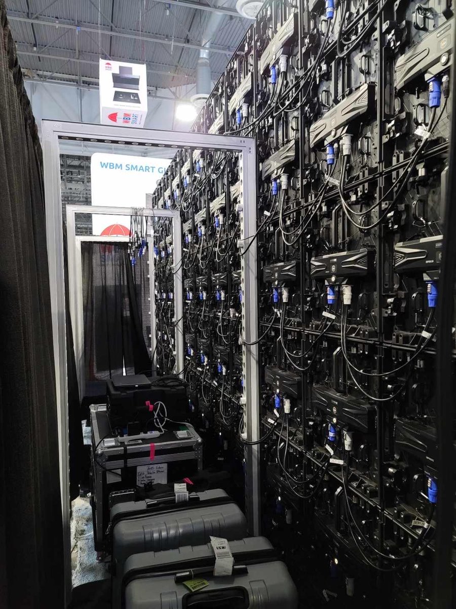 AVR_Expos's tweet photo. We are here at CES 2022 with this beautiful 72 module, 2.5mm beMatrix LED tile rental for our client Inhalio. If you have any need for Absen, beMatrix, or Unilumin LED video wall tiles give us a call. We carry one of the largest inventories, available nationwide! #CES #beMatrix https://t.co/ls5MJJSdv3