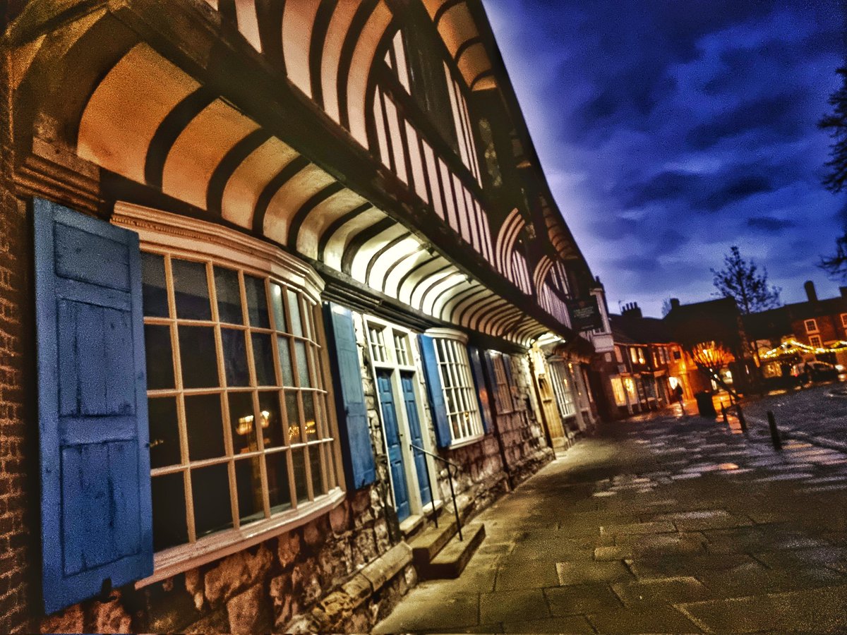 No21York's tweet photo. Lovely late afternoon walk home  from Monkbar after a meeting today.  Love York

#York https://t.co/4G2EilCSwl