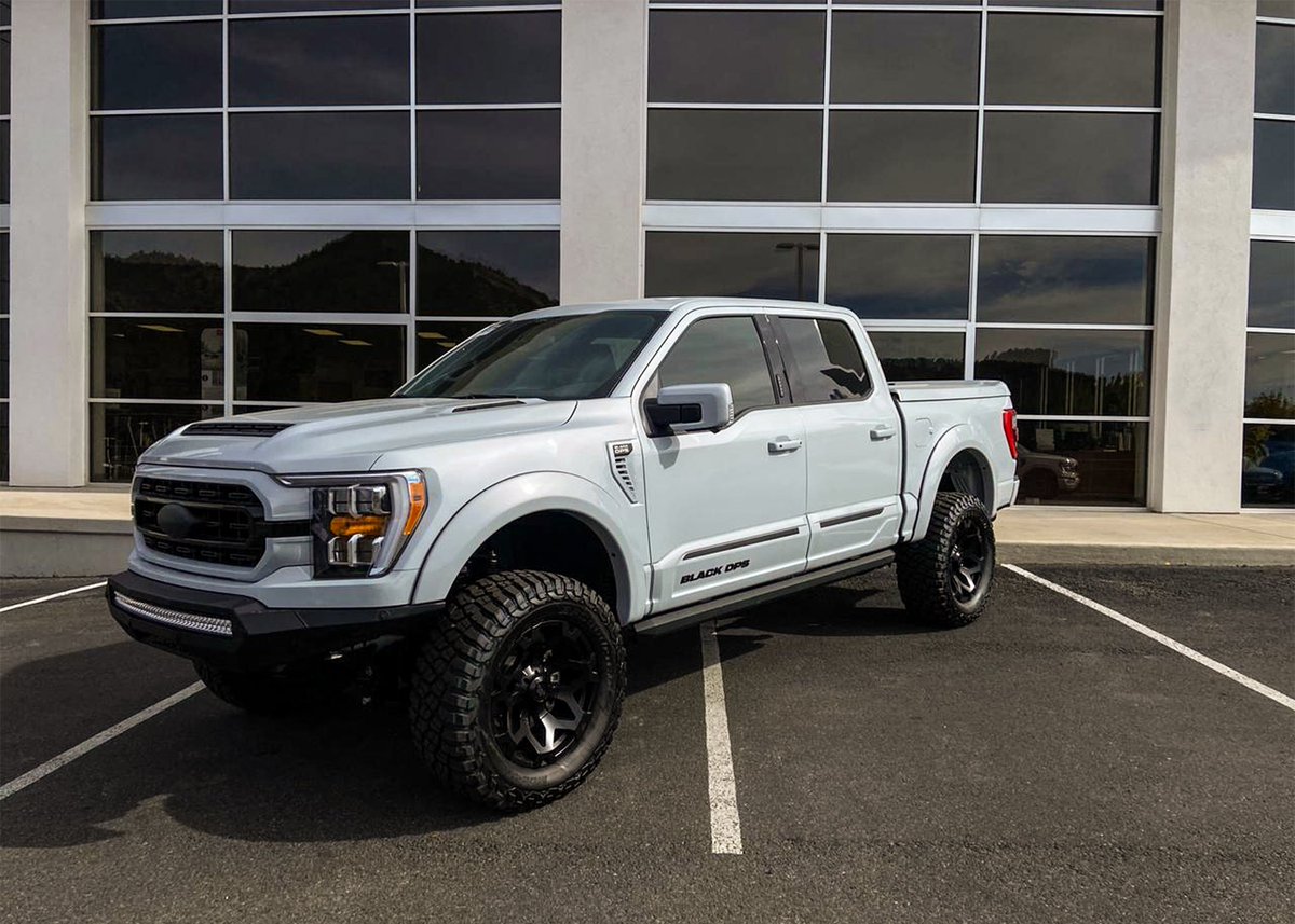 Position yourself in the driver’s seat and engage the luxury, power, and performance of a Tuscany Black Ops Ford F-150.
.
Learn more about the Tuscany Black Ops Ford F-150 at durangoford.com/new/Ford/2021-…
.
.
.
.
#Ford #DurangoFord #FordBlackOps #TuscanyMotorCo