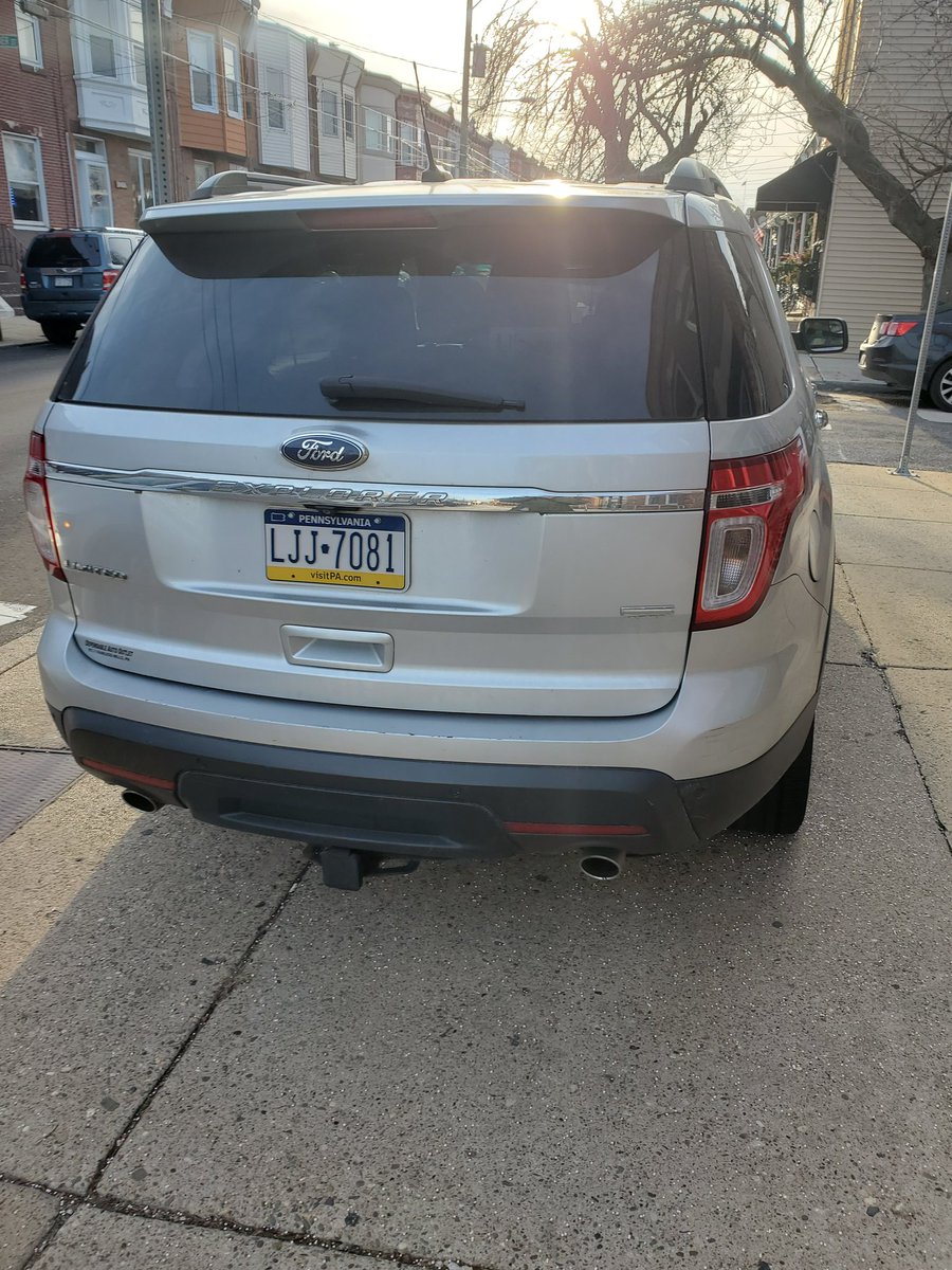 <a href="/FeetFirstPhilly/">Feet First Philly</a> <a href="/NotASpotPhila/">Not A Parking Spot</a> 
Parked in the middle of the sidewalk for a week belgrade st 19134